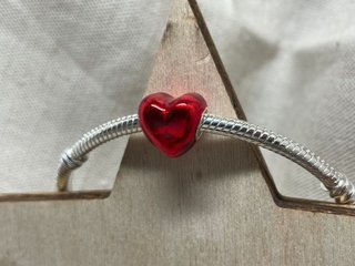 Charm Corazón Rojo