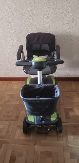 Scooter Eléctrica Eclipse Plus Negra/Verde