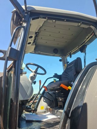Tractor Lamborghini Spire 90.4 Target.