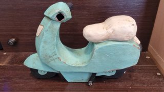 Vespa in legno decorativa Vintage
