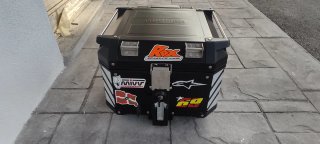 Top Case, Baul GIVI Trekker Outback 42L ALUMINIO