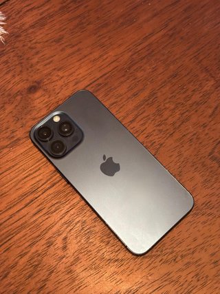 iPhone 15 Pro Max Gris Nuevo Batería 88%