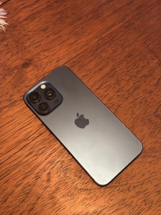 iPhone 15 Pro Max Gris Nuevo Batería 88%