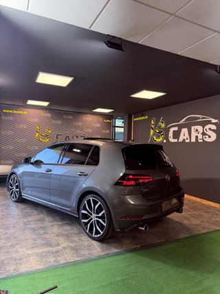Volkswagen Golf GTI PERFOMANCE 245CV