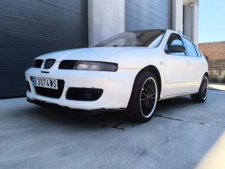 SEAT Leon 2000