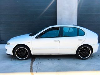 SEAT Leon 2000