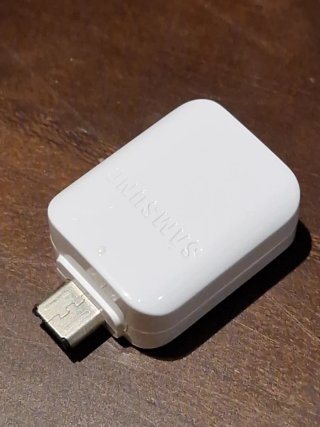 Adaptador USB OTG a microusb Samsung