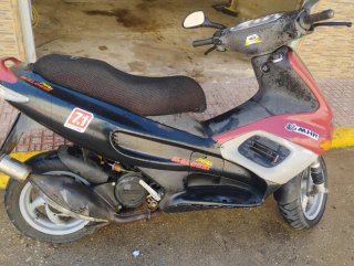 Gilera Runner Negro/roja