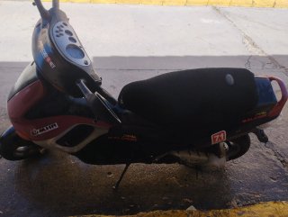 Gilera Runner Negro/roja