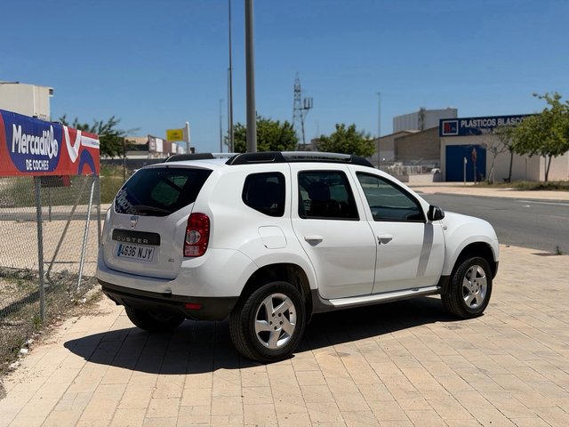 Dacia Duster 2012