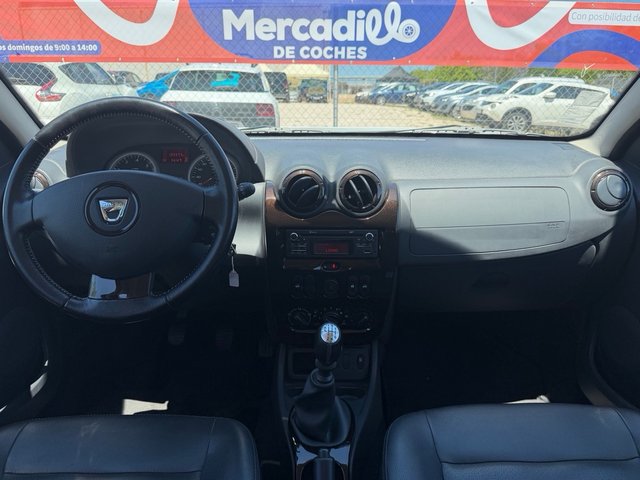 Dacia Duster 2012
