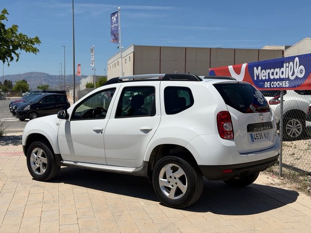 Dacia Duster 2012