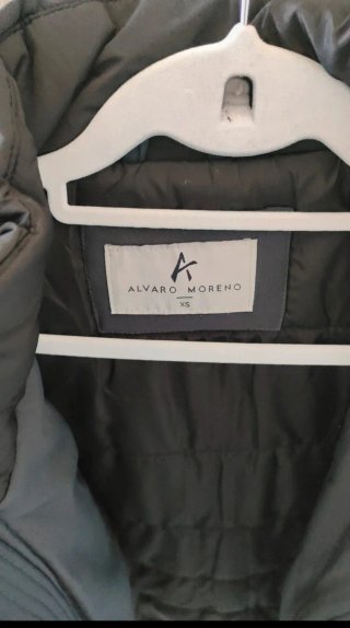 Parka Álvaro Moreno gris hombre