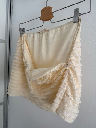 Falda texturizada