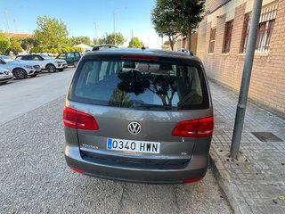 Volkswagen Touran 2014