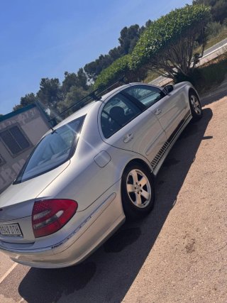 Mercedes-Benz Clase E 2003