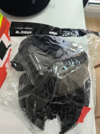Casco LS2 Valiant F 900