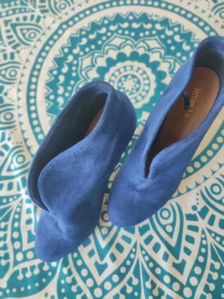 Botines tacón azul Lefties
