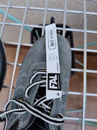 Zapatos de trabajo grises FAL Talla 38