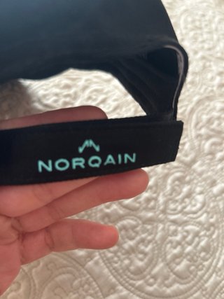 Gorra Norqainer Negra y Turquesa