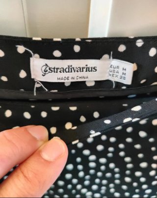 Falda pantalón corta lunares con cinturón