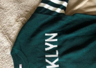 Jersey Pull and Bear verde talla S