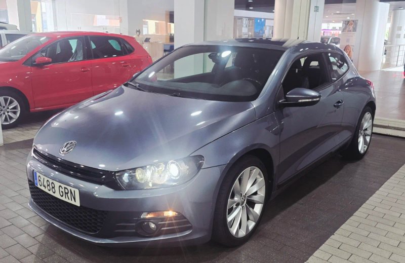 Volkswagen Scirocco 2010 - foto 1