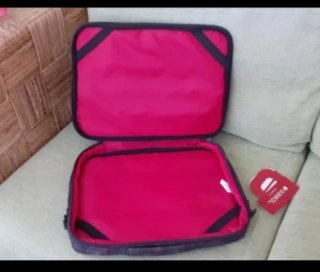 Funda portátil Clamcase nueva