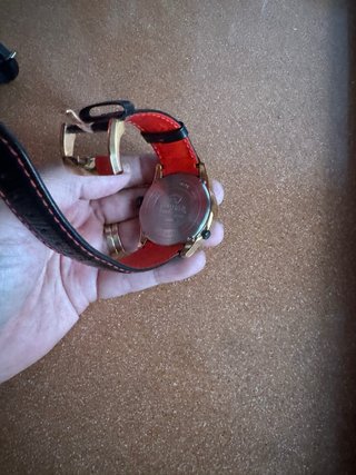 Reloj Jaguar Edición Limitada Negro/Oro