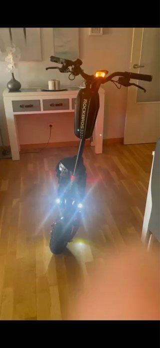 Patinete Eléctrico TAUROS X2  2000W + Accesorios