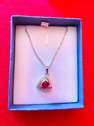 Set bijoux donna: collana, anelli e orecchini