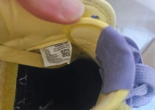 Nike Air Force 1 Kobe Amarillo Púrpura