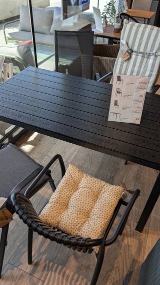 Conjunto de jardín: 2 sillones, sofá y mesa