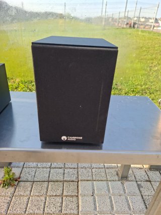 Pack Altavoces Cambridge Audio SX50 y SX70