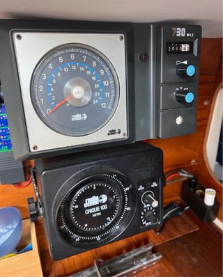 Radio Ocean Crique 100 Vintage