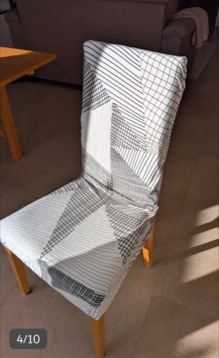 Mesa de comedor con 4 sillas