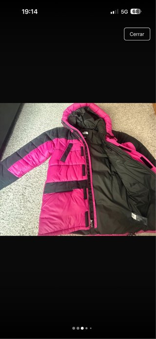 The North Face Chaqueta Negra y Rosa