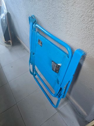 Silla de Playa Azul Plegable. Lola Home.