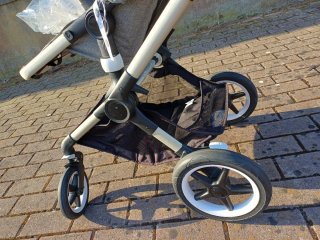 Bugaboo Fox 2 Silla + Capazo Gris
