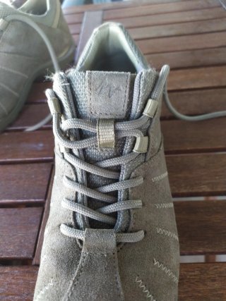Zapatillas trekking beige/marrón mujer
