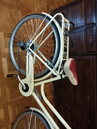 BiciPaseo con Cesta y Candado. 28 Trivia Megamo