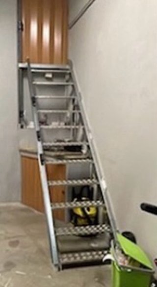 Escaleras plegables a medida