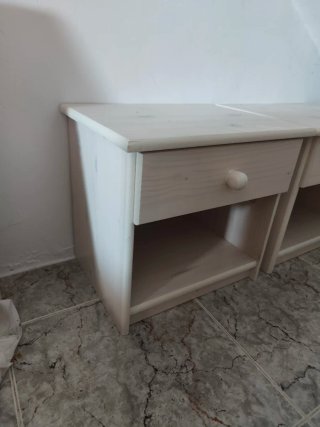 Mesitas de noche de madera (2 unidades)