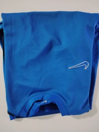 Camiseta Nike Azul y Negra