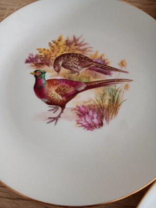 Juego de 4 platos de porcelana