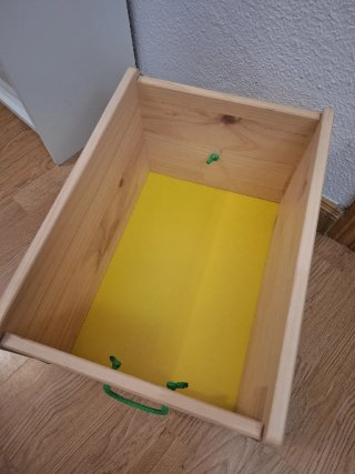 Caja de madera con ruedas Ikea, almacenar y jugar
