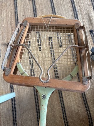 Raqueta vintage madera y red