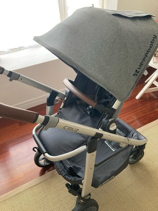 Carrito UPPAbaby Cruz con patinete
