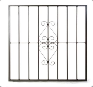 Puerta de Hierro Forjado con Diseño