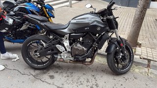 Yamaha MT-07 Negra/Gris